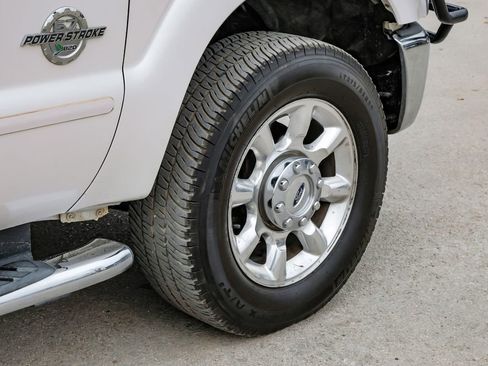 Used 2016 Ford F250 Lariat w/ Lariat Interior Package image 61