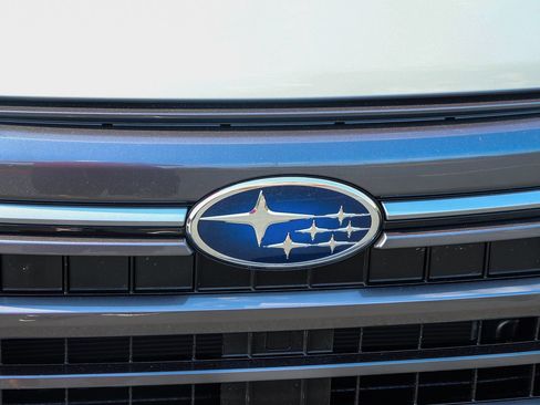 Used 2025 Subaru Forester Premium w/ Convenience Package #1 AWD/4WD image 13