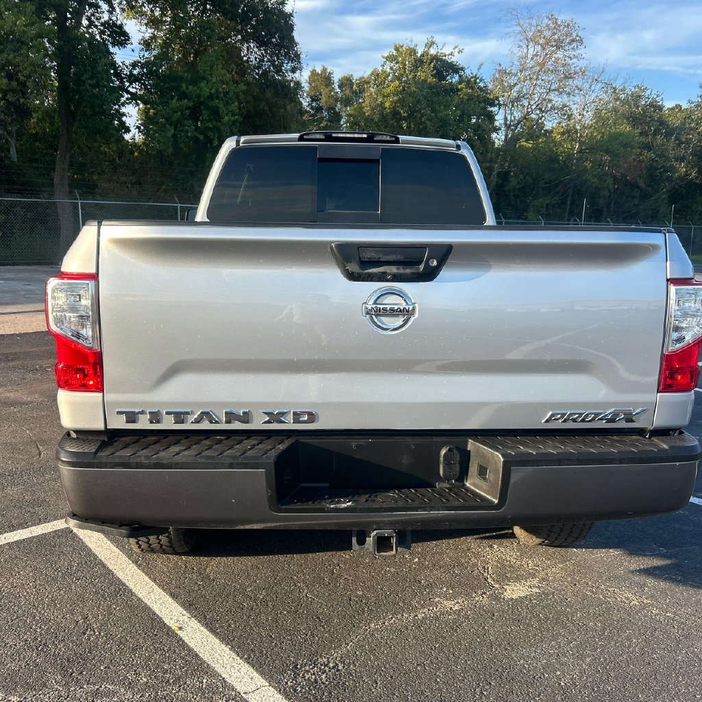 Used 2019 Nissan Titan PRO-4X AWD/4WD image 8
