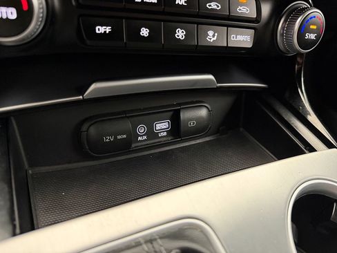 Used 2018 Kia Stinger GT image 26