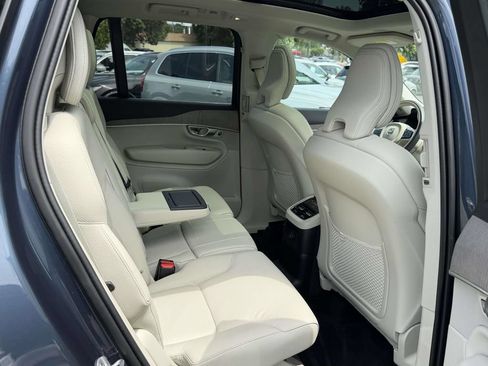 Used 2024 Volvo XC90 T8 Plus w/ Protection Package Premier AWD/4WD image 13