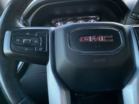 Used 2023 GMC Sierra 2500 SLE image 19