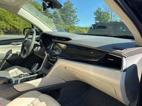 Certified 2022 Cadillac XT6 Premium Luxury w/ Technology Package image 27