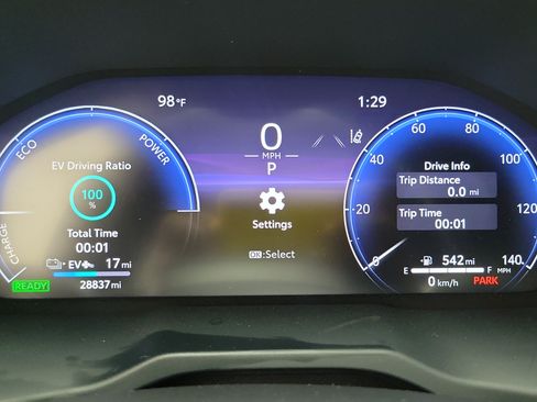 Used 2023 Toyota RAV4 XSE w/ Weather Package AWD/4WD image 24