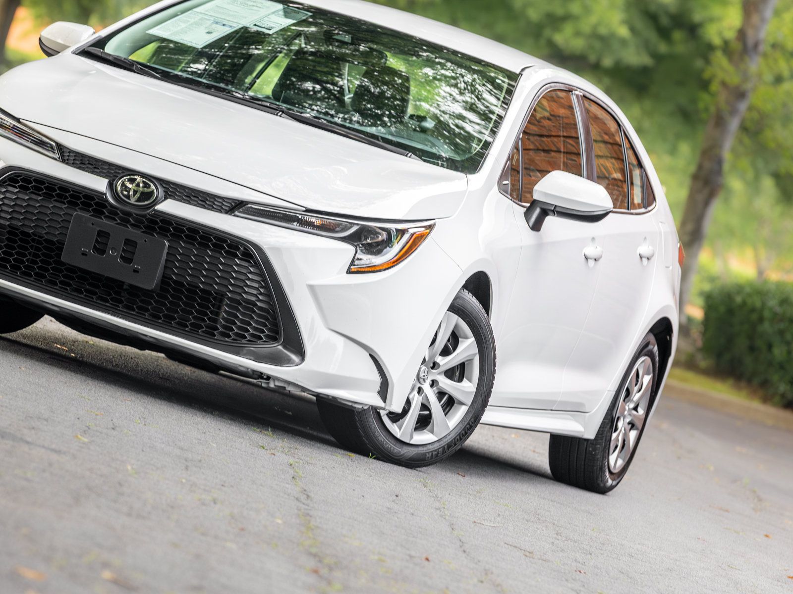 Used 2021 Toyota Corolla LE FWD image 24