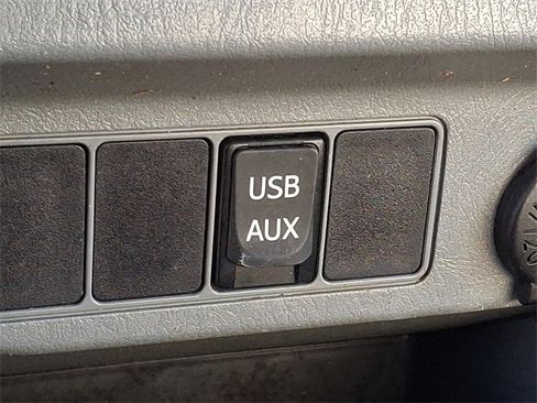 Used 2015 Toyota Tacoma PreRunner w/ TRD Sport Package image 20