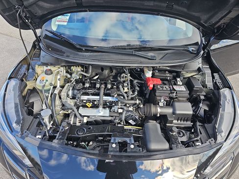 Used 2025 Nissan Versa SR w/ Trunk Package image 29