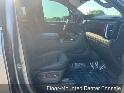 Used 2024 GMC Sierra 2500 Denali w/ Denali Reserve Package AWD/4WD image 44