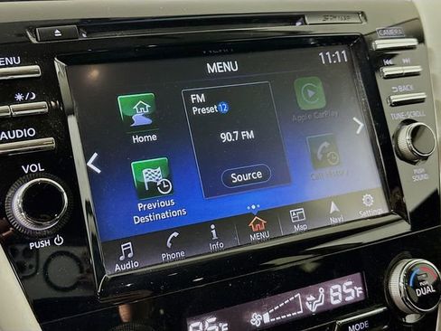 Used 2017 Nissan Murano S w/ Navigation Package image 16