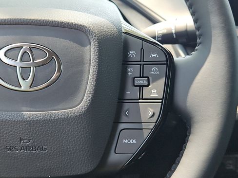 New 2026 Toyota Prius XLE FWD image 28