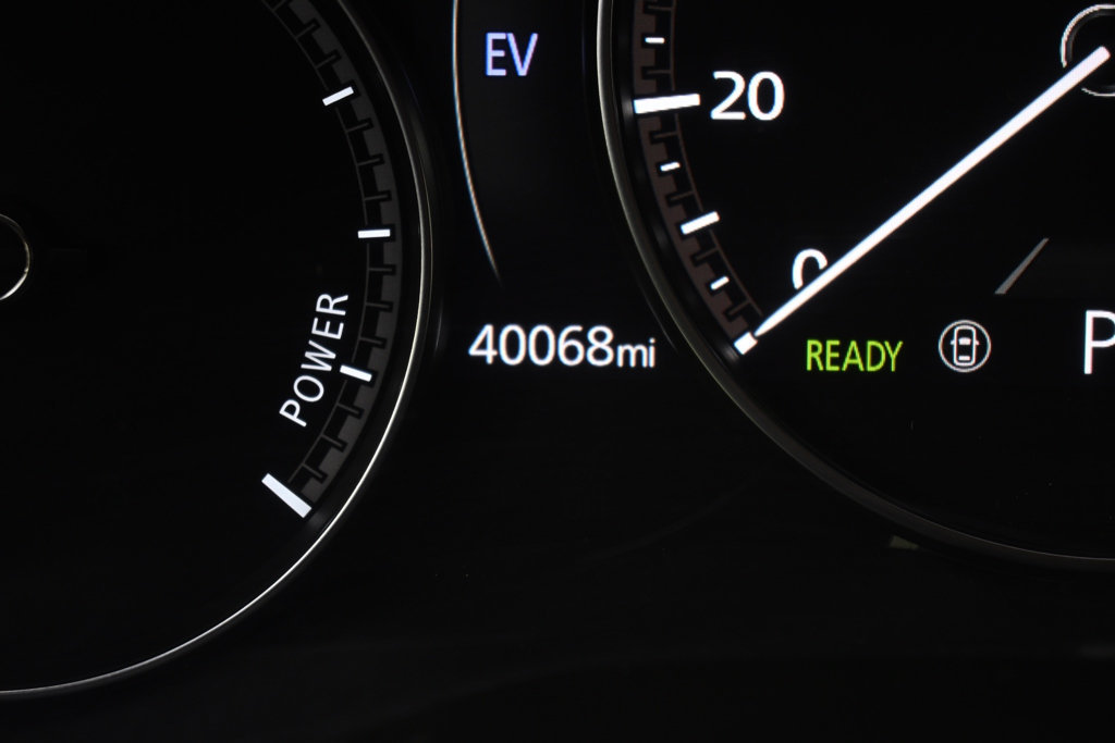 Used 2025 MAZDA CX-50 AWD 2.5 Hybrid w/ Premium Pkg image 25