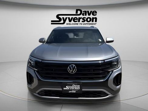 New 2025 Volkswagen Atlas Cross Sport SE image 5
