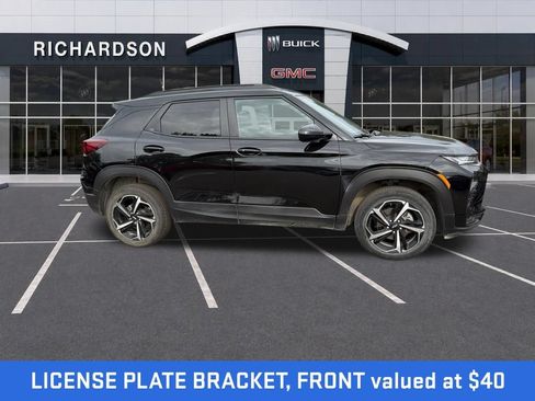 Used 2023 Chevrolet TrailBlazer RS w/ Convenience Package AWD/4WD image 4