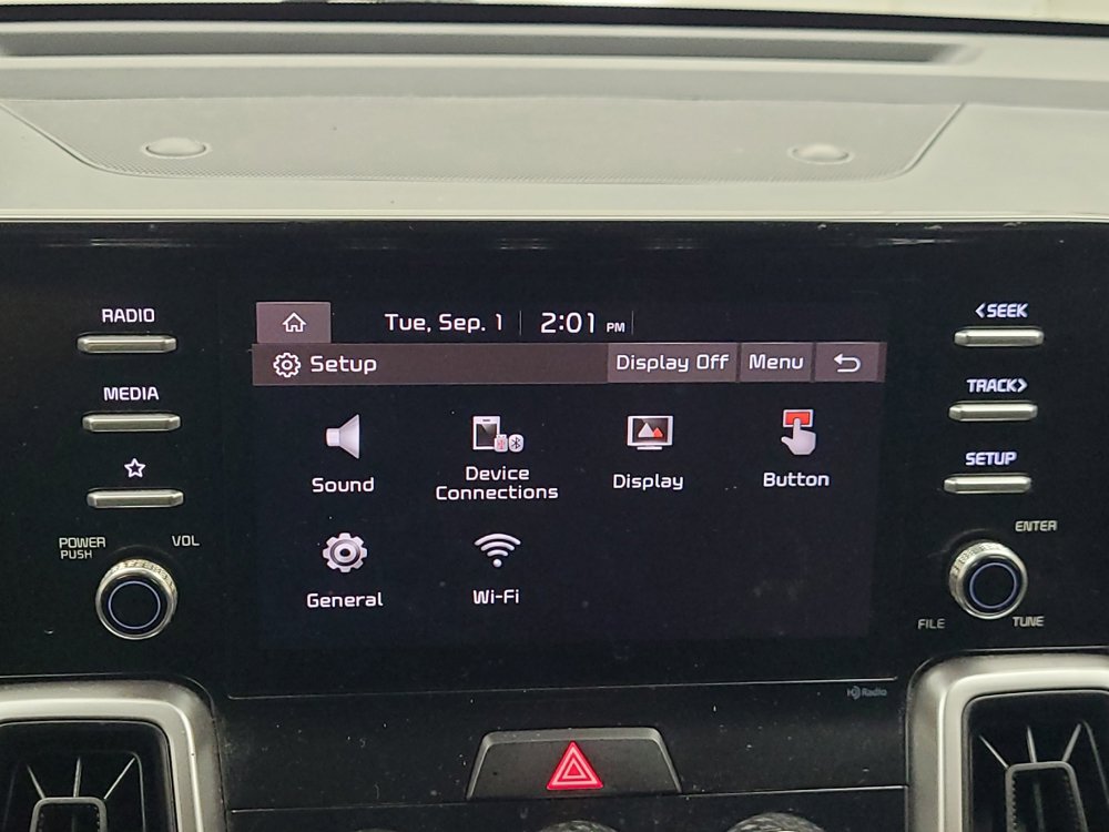 Used 2022 Kia Sorento LX FWD image 25