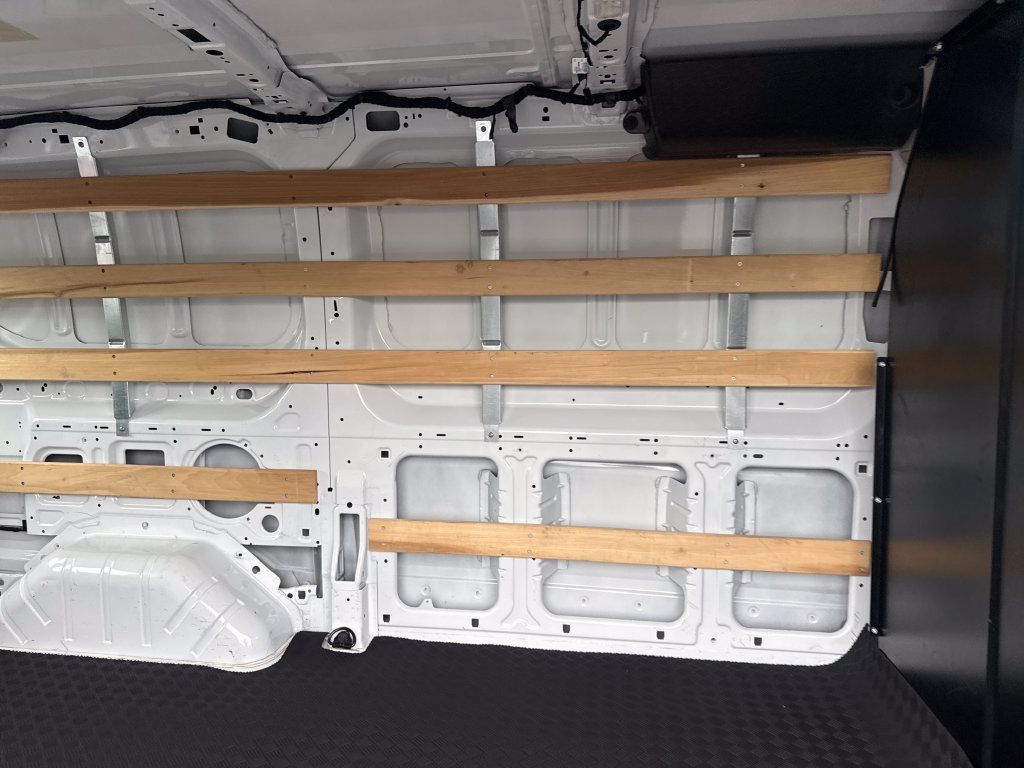 Used 2025 Ford Transit 250 Low Roof w/ Exterior Upgrade Package RWD image 18