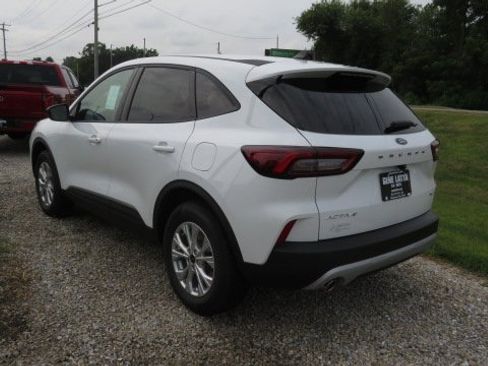 New 2025 Ford Escape Active image 5