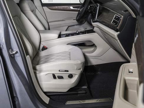 New 2026 Volkswagen Atlas SEL Premium R-Line AWD/4WD image 45