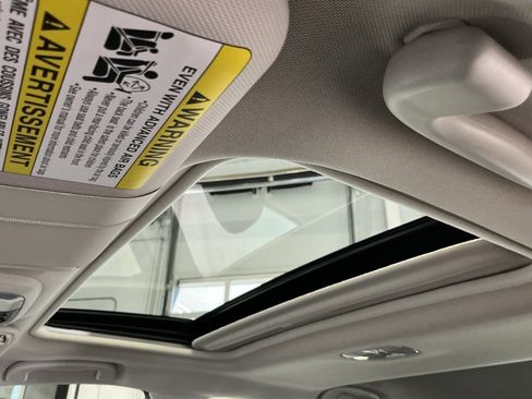 Used 2024 Subaru Impreza 2.0i Sport image 5