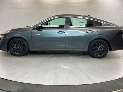 New 2027 Nissan Sentra SV w/ Floor Mat Package FWD image 2