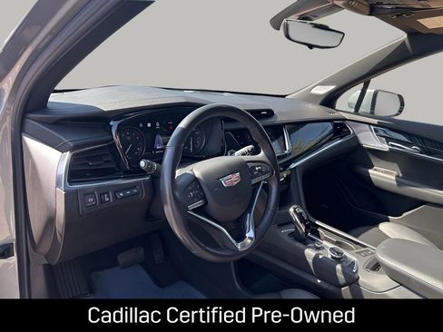 Certified 2023 Cadillac XT6 Premium Luxury w/ Technology Package AWD/4WD image 31