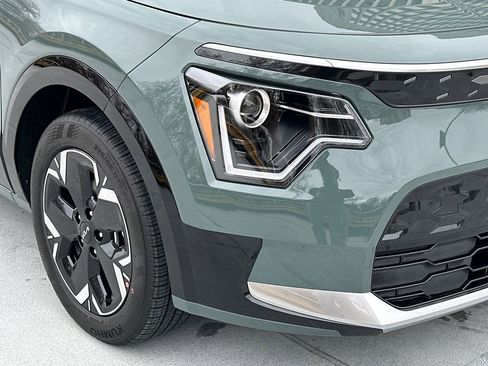 New 2026 Kia Niro Wind image 11