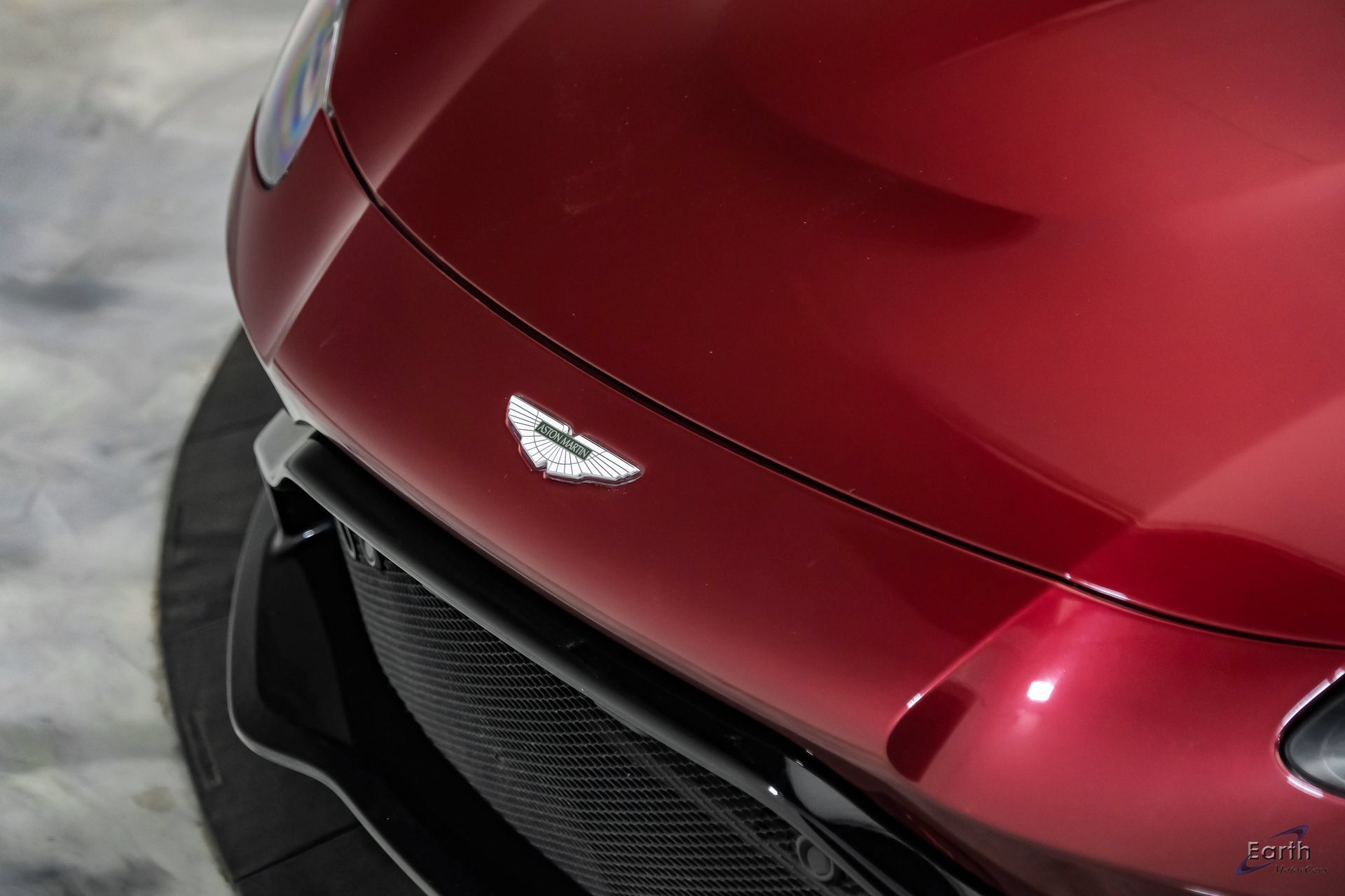 Used 2020 Aston Martin V8 Vantage Coupe RWD image 37