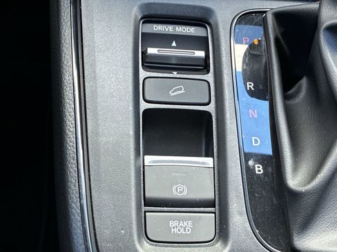 Certified 2026 Honda CR-V Sport image 41