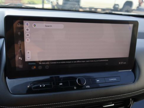 Used 2025 Nissan Rogue SL FWD image 31