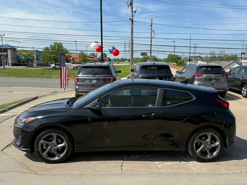 Used 2019 Hyundai Veloster 2.0 FWD image 7