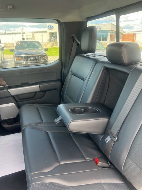 Used 2023 Ford F250 Lariat w/ Lariat Ultimate Package AWD/4WD image 17
