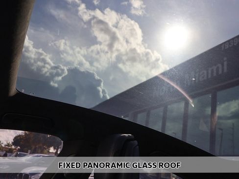 Used 2020 Porsche Taycan Turbo image 4