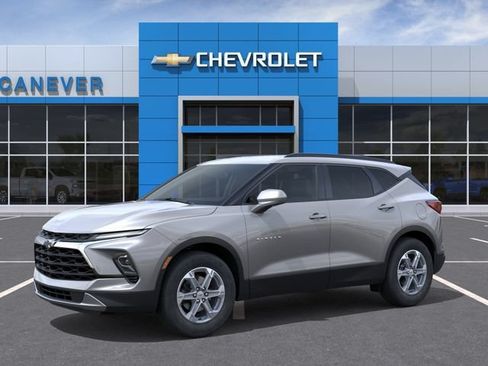 New 2026 Chevrolet Blazer LT AWD/4WD image 3