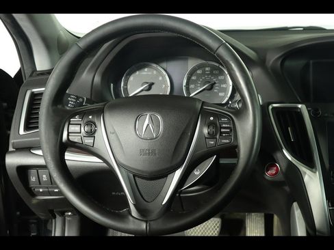 Used 2015 Acura TLX w/ Technology Package image 18