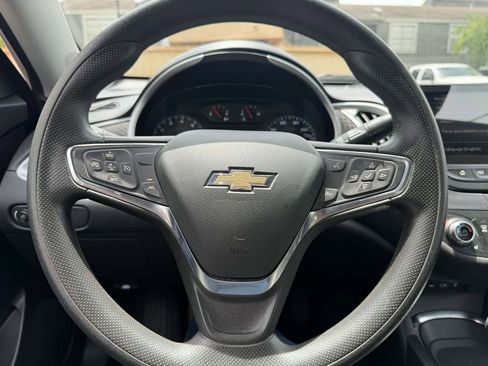 Used 2024 Chevrolet Malibu LT FWD image 9