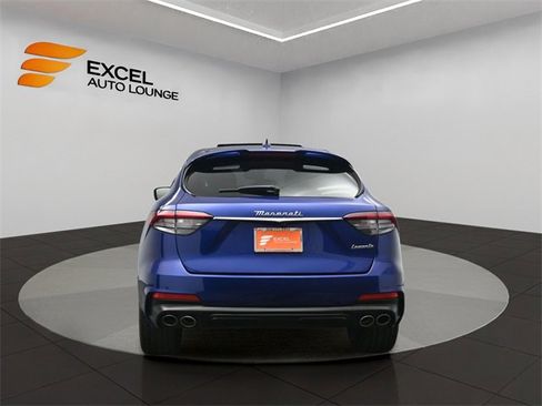 Used 2022 Maserati Levante Modena image 4