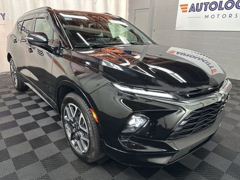 Used 2024 Chevrolet Blazer RS image 2