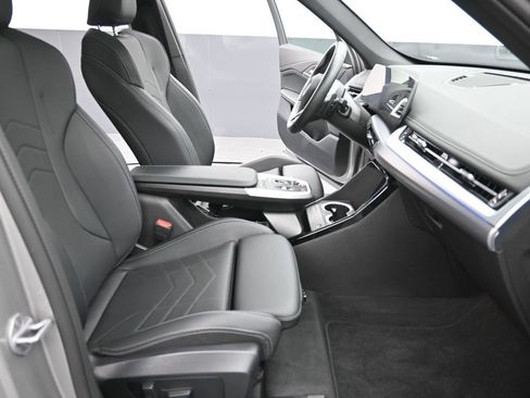 Used 2025 BMW X1 xDrive28i w/ M Sport Package image 14