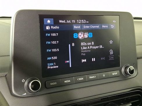 Used 2023 Hyundai Kona SEL AWD/4WD image 3
