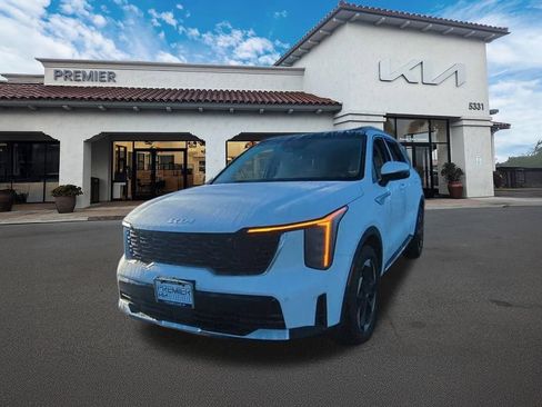 New 2026 Kia Sorento EX w/ EX Premium Package FWD image 3