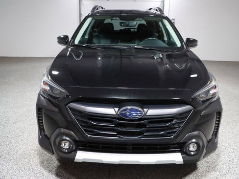 Used 2023 Subaru Outback Limited image 4