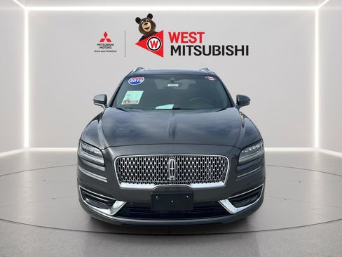 Used 2019 Lincoln Nautilus Reserve w/ Ultimate Package image 2