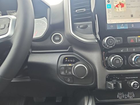 New 2026 RAM 1500 Big Horn AWD/4WD image 25