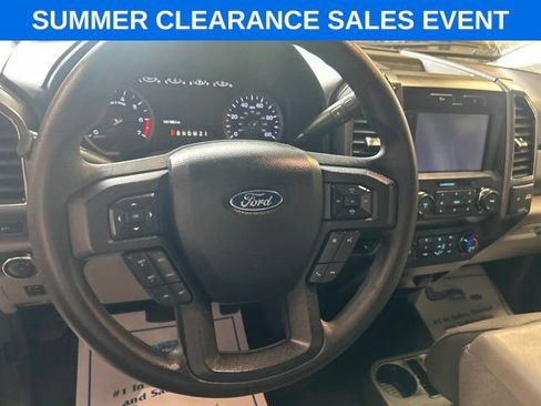 Used 2019 Ford F250 XLT w/ XLT Premium Package AWD/4WD image 17