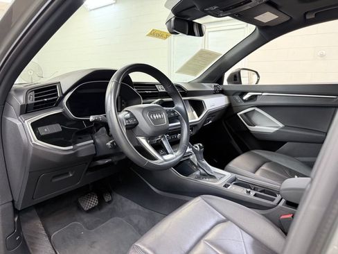 Used 2021 Audi Q3 2.0T Premium w/ Convenience Package AWD/4WD image 15
