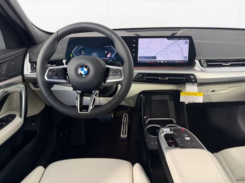 New 2026 BMW X2 xDrive28i w/ M Sport Package image 30