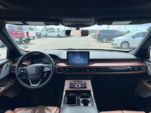 Used 2020 Lincoln Aviator Reserve w/ Equipment Group 202A AWD/4WD image 29