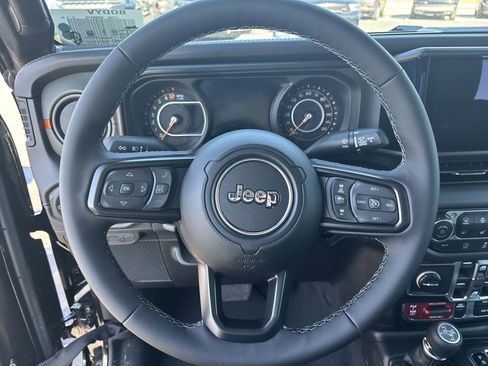 New 2026 Jeep Gladiator Mojave AWD/4WD image 24