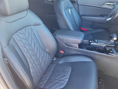 Used 2025 Kia Sportage X-Pro Prestige image 16