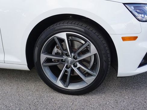 Used 2019 Audi A4 2.0T Premium image 21
