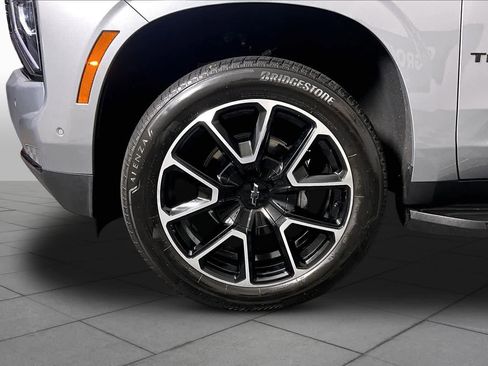 Certified 2025 Chevrolet Tahoe RST w/ Comfort Package AWD/4WD image 21